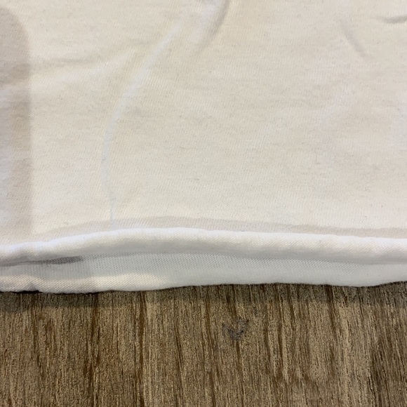 Brandy Melville Crop T Shirt - Picture 4 of 5